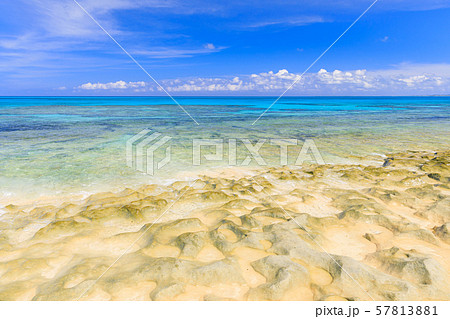 来間島_長間浜のポットホール 57813881