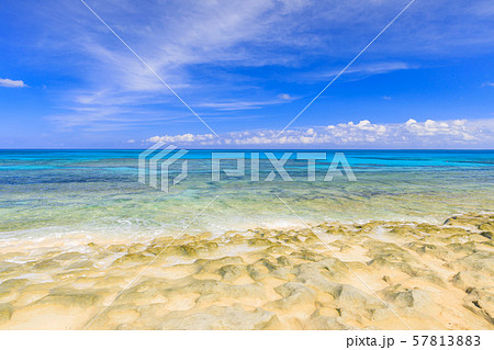 来間島_長間浜のポットホール 57813883