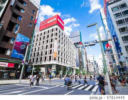 東京 休日の銀座 東京 休日の銀座 57814445