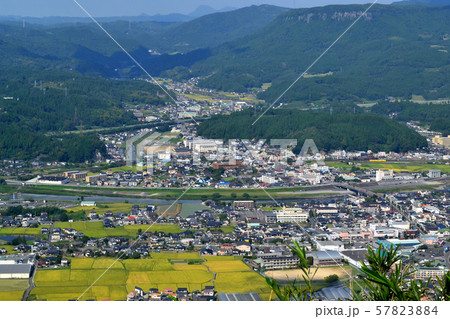 大分県　玖珠町　伐株山（きりかぶさん）頂上からの眺望 57823884