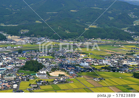 大分県 玖珠町 伐株山(きりかぶさん)頂上からの眺望 大分県 玖珠町 伐株山(きりかぶさん)頂上からの眺望 57823889