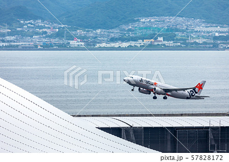 ジェットスター航空 エアバス離陸 ジェットスター航空 エアバス離陸 57828172