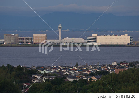 セントレア 早朝 セントレア 早朝 57828220