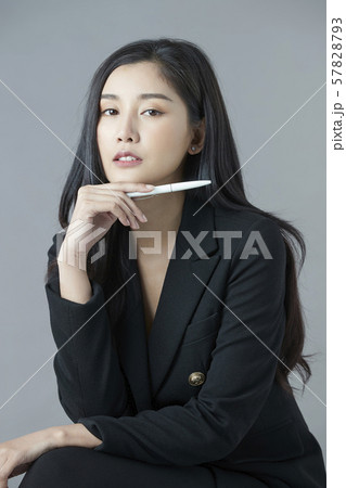 女性 ビジネス 女性 ビジネス 57828793