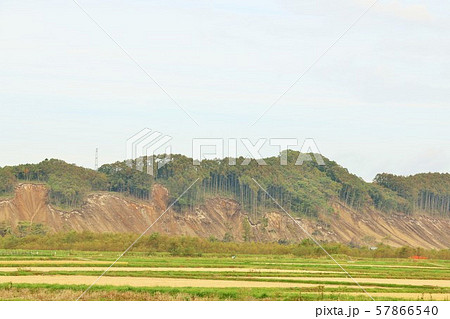 北海道 胆振東部地震 土砂崩れ 北海道 胆振東部地震 土砂崩れ 57866540