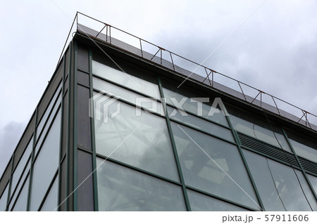 Glass facade of the greenhouse for tropical plants 57911606