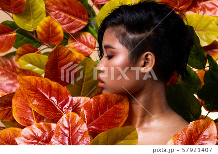 Queen tanned skin of the Jungle, Asian Teenager Queen tanned skin of the Jungle, Asian Teenager 57921407