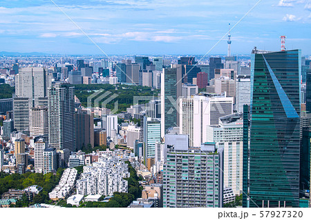 日本の東京都市景観 台風一過(台風15号)で、晴れ間が広がり始めた都心(奥には流れる雲)=9日撮影 日本の東京都市景観 台風一過(台風15号)で、晴れ間が広がり始めた都心(奥には流れる雲)=9日撮影 57927320