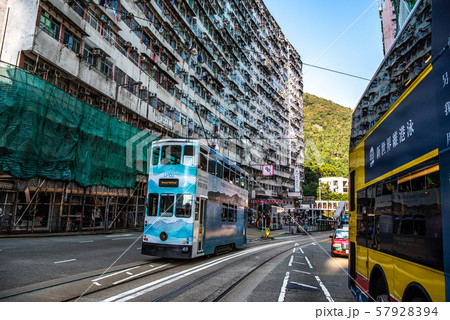 香港　トラム　香港島　太古駅周辺 57928394