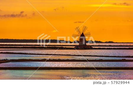 Marsala salt pans at sunset, Sicily, Italy 57929944