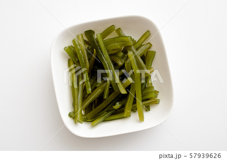 茎わかめ 57939626