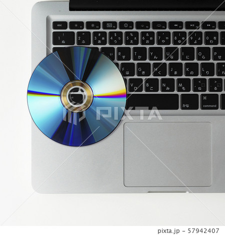 パソコンとCD-R パソコンとCD-R 57942407