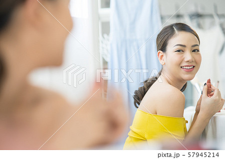 女性 ビューティー 女性 ビューティー 57945214