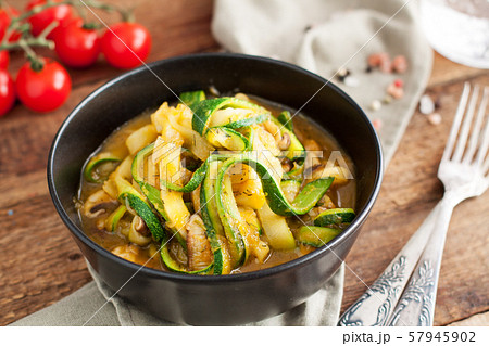 Zucchini fettuccine butternut creme sauce 57945902