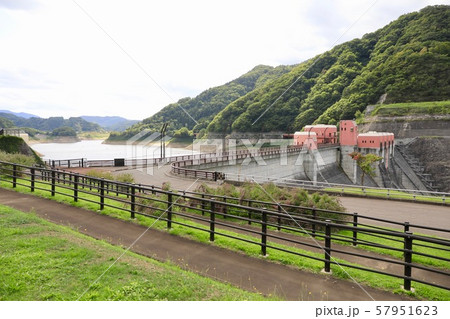 浅瀬石川ダム・重力式コンクリートダム 浅瀬石川ダム・重力式コンクリートダム 57951623