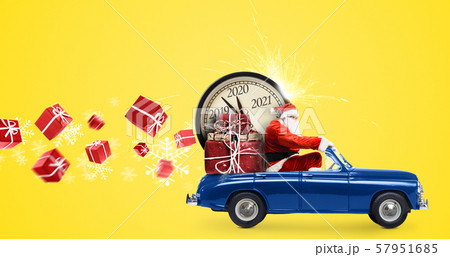 Santa Claus countdown on car 57951685