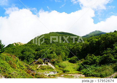 磐梯山　　八方台登山口から　中の湯跡 57952674