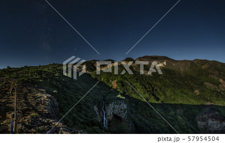 蔵王の星空 57954504