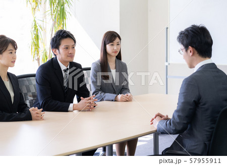 ビジネスイメージ ビジネスイメージ 57955911