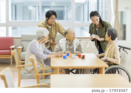 介護施設 ボランティア 介護施設 ボランティア 57959367