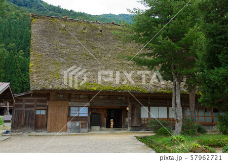 白川郷 秋の風景 長瀬家 白川郷 秋の風景 長瀬家 57962721