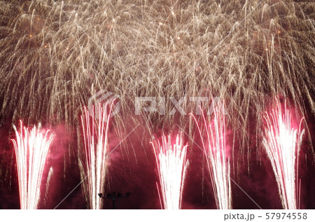 打ち上げ花火 打ち上げ花火 57974558