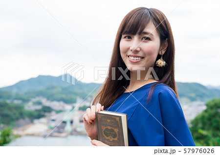 若い女性 観光 尾道 女子旅 57976026