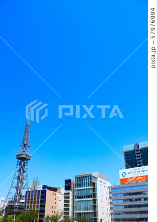 名古屋市 都市風景 テレビ塔とオアシス21 名古屋市 都市風景 テレビ塔とオアシス21 57976994