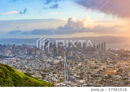 San Francisco, California, USA 57981018