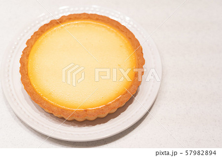 チーズタルト チーズタルト 57982894