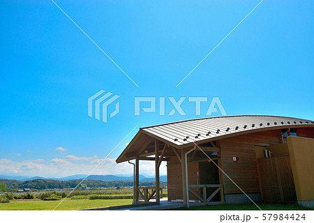 石川県　木場潟西園地展望休憩所 57984424