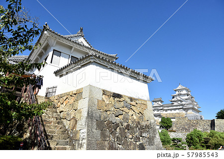 姫路城　化粧櫓と天守閣 57985543