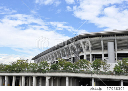 横浜国際総合競技場 57988303