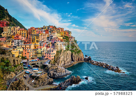 Manarola village on sunset, Cinque Terre, Liguria, Italy 57988325