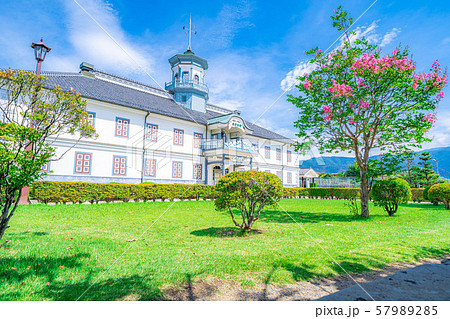 国宝　旧開智学校校舎　【長野県】 57989285