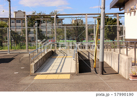 烏山線仁井田駅に設置されているスロープ 57990190