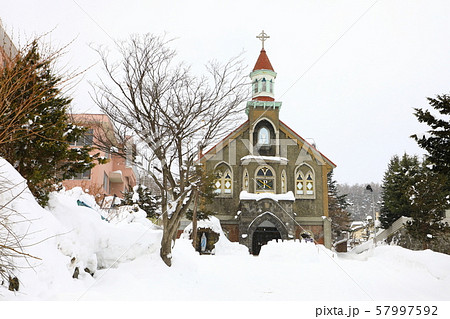 雪のカトリック小樽教会富岡聖堂 雪のカトリック小樽教会富岡聖堂 57997592