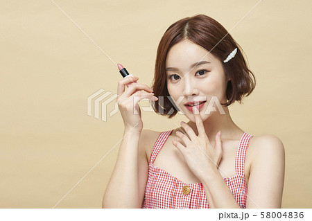 女性　ビューティー 58004836