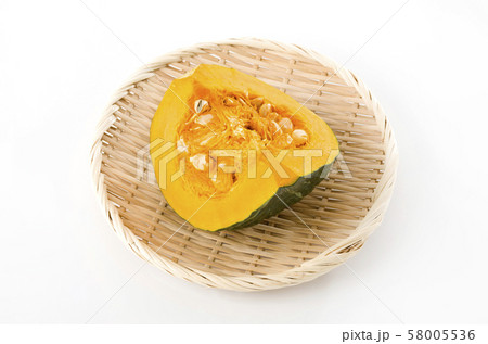 カットカボチャ 58005536