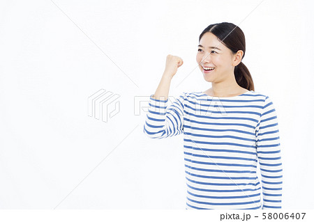 30代女性 58006407