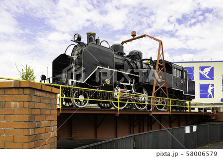 JR福知山駅　南口　転車台と蒸気機関車　京都府福知山市 58006579