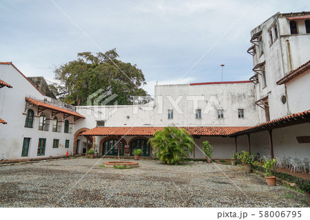 宗教美術博物館 58006795