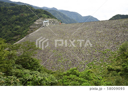 手取川ダム(石川県白山市) 手取川ダム(石川県白山市) 58009093