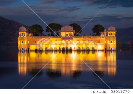 Jal Mahal Water Palace. Jaipur, Rajasthan, India Jal Mahal Water Palace. Jaipur, Rajasthan, India 58015770