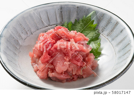 マグロの中落ち マグロの中落ち 58017147
