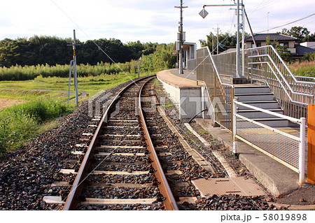 烏山線の小塙駅(3) 58019898