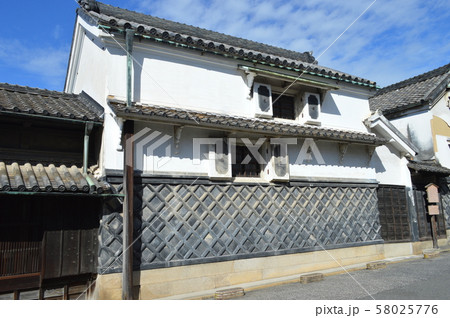 名古屋、有松、旧民家の土蔵 58025776