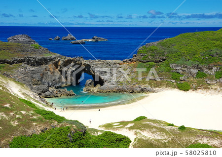 南島の扇池(小笠原諸島・父島列島) 南島の扇池(小笠原諸島・父島列島) 58025810