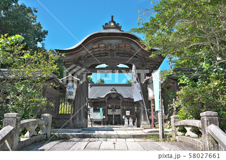 【三尾神社】 滋賀県大津市園城寺町 【三尾神社】 滋賀県大津市園城寺町 58027661