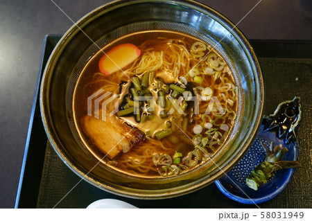 道の駅みやもりで食べた特産品の山葵が入ったわさびラーメン 58031949